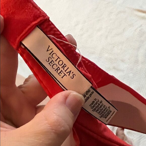 T shirt bra - Picture 3 of 3